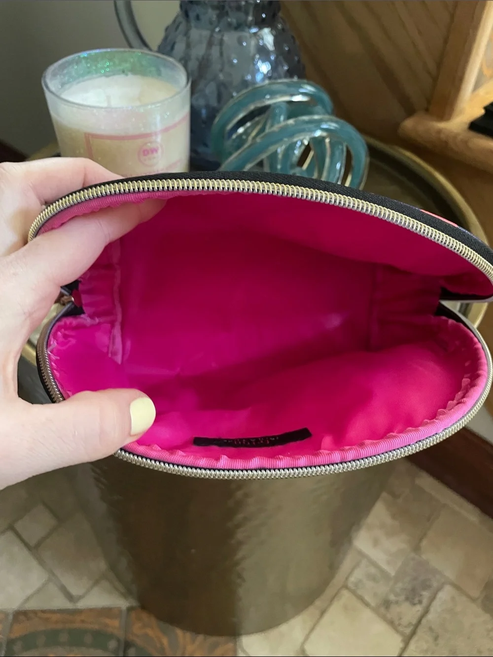 Trina Turk Cosmetic Makeup Pouch Zippered